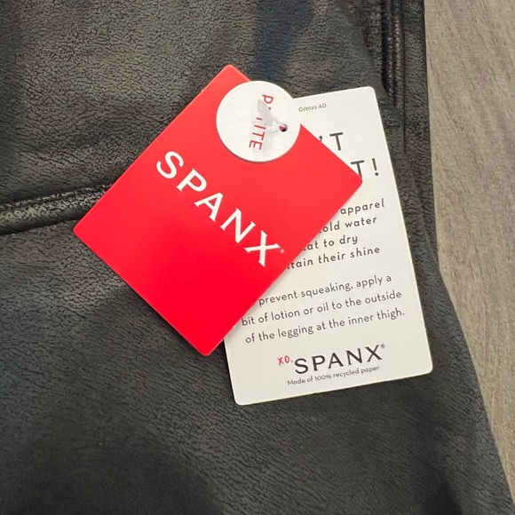 SPANX  Faux Leather Leggings - Picture 7 of 9